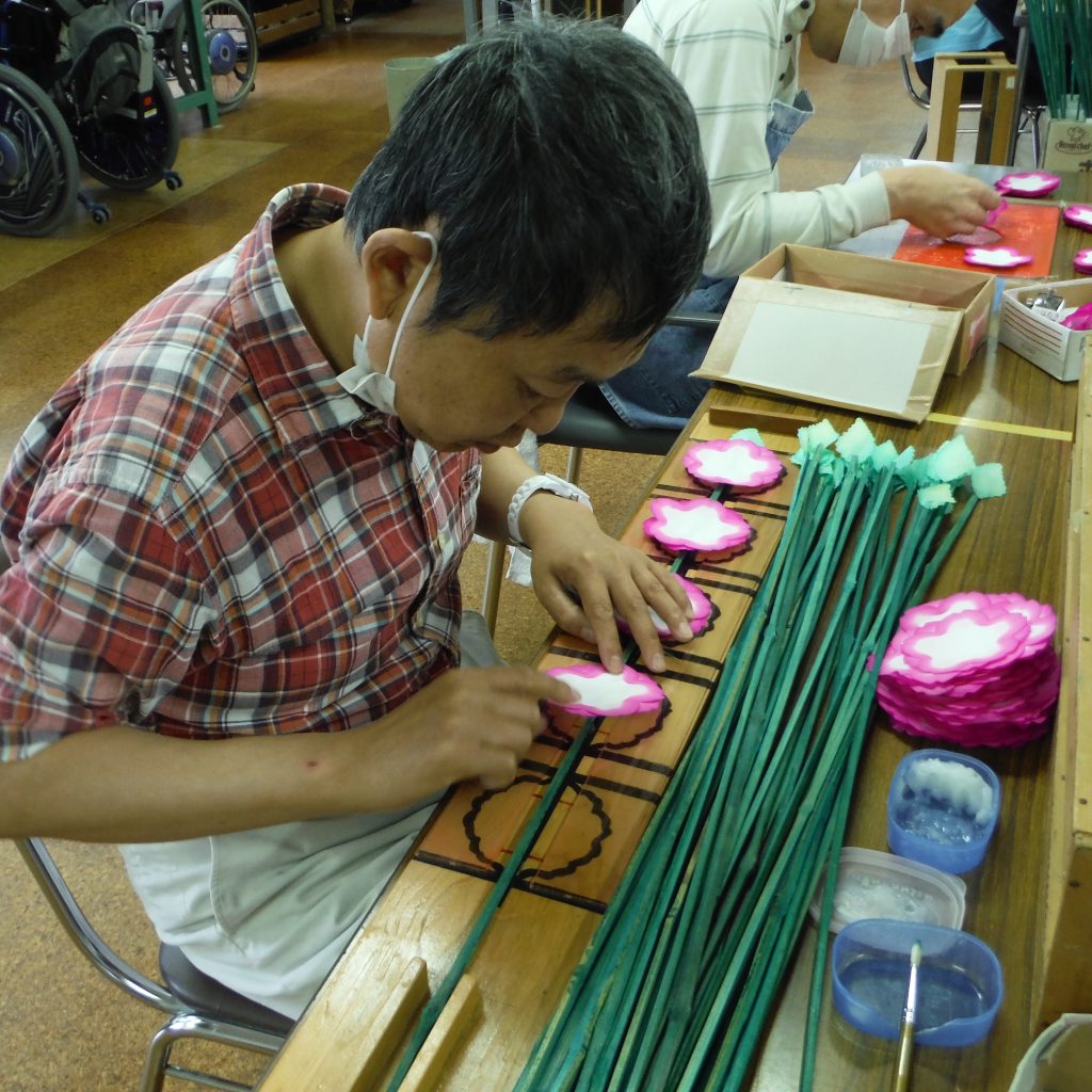 就労継続支援施設「はばたき」 浜松市発達医療総合福祉センター(はままつ友愛のさと)